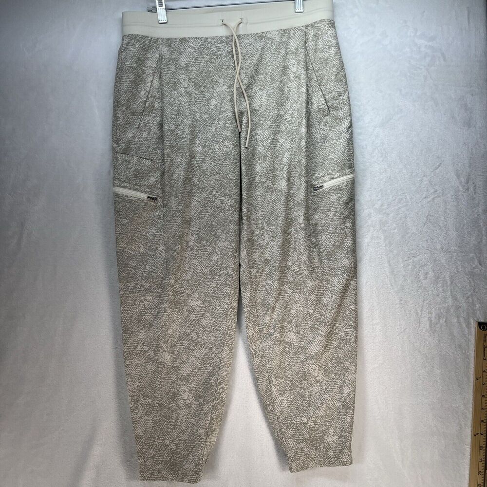 Athleta Venture Printed Jogger Pants Women’s Sz 14 Snakeskin Athleisure Fitness